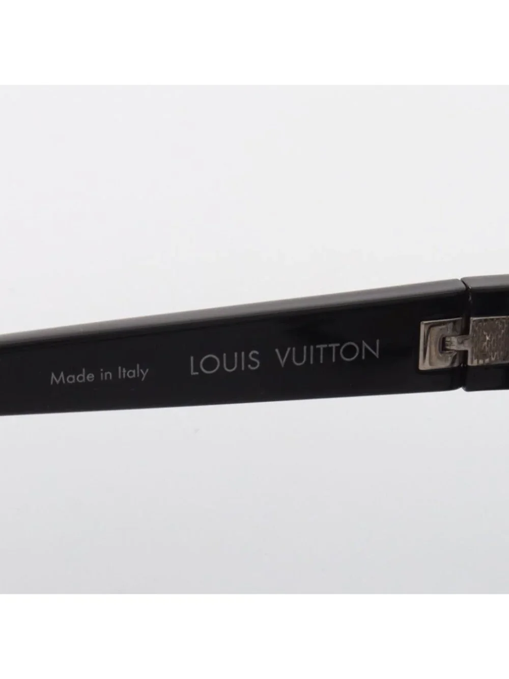 Louis Vuitton this authentic